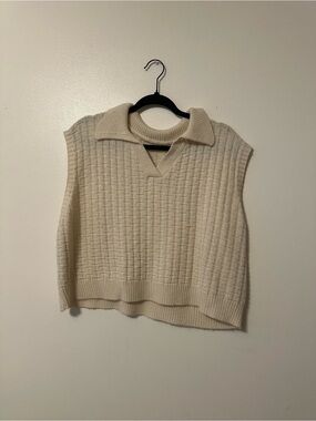 SHEIN Cream Collared V-Neck Knit Sweater Vest